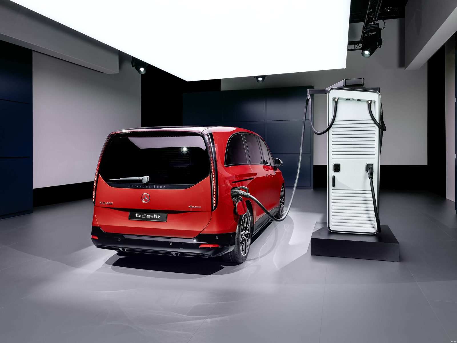 Mercedes-Benz VLE 2026 — экстерьер, вид сзади, рынок global
