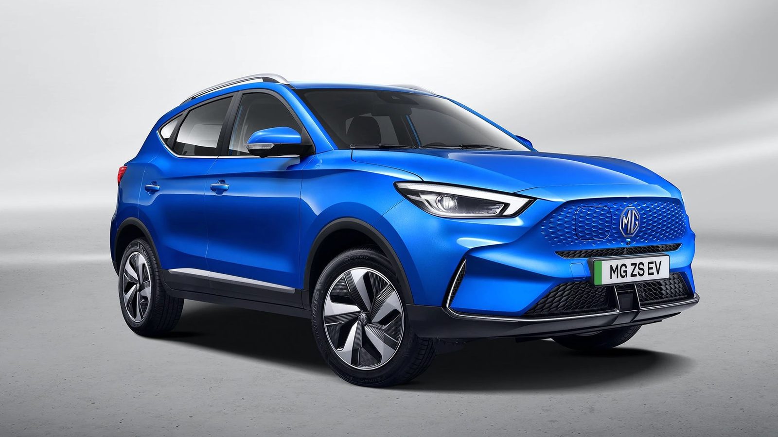 MG ZS EV 2021 — главное фото модели, экстерьер, вид спереди 3/4, рынок internal_mvp