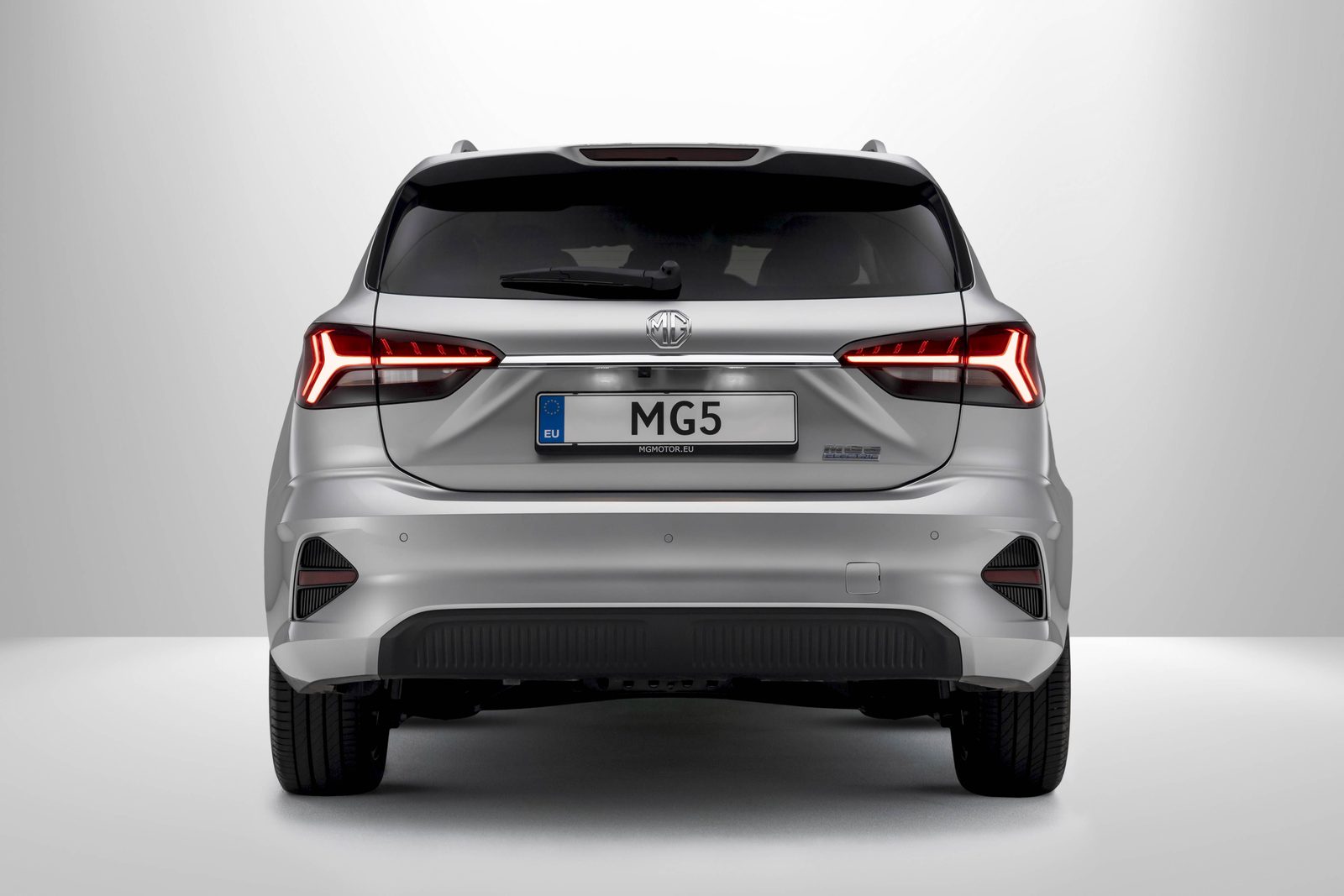 MG5 Electric 2022 — экстерьер, rear direct studio, рынок Europe / MG5 Electric wagon press reference
