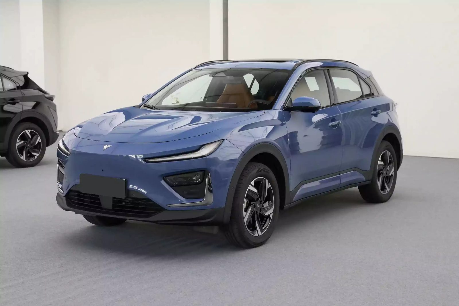 Neta X 2024 — экстерьер, front 3q blue, рынок China/export gallery reference