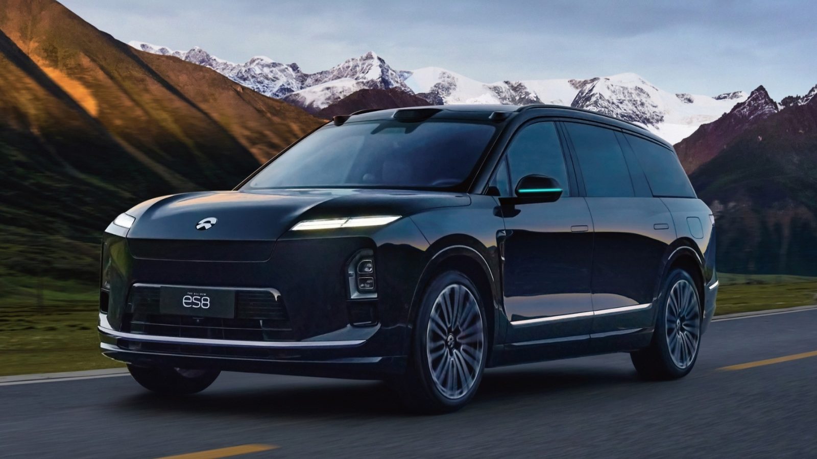 NIO ES8 2026 — экстерьер, front motion, рынок global/china