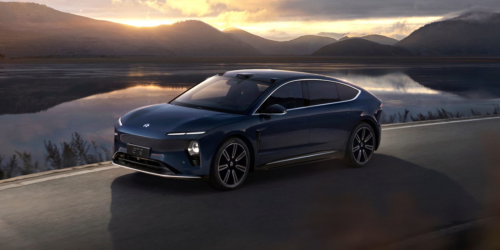 NIO ET9 2025 — экстерьер, вид спереди 3/4, рынок global