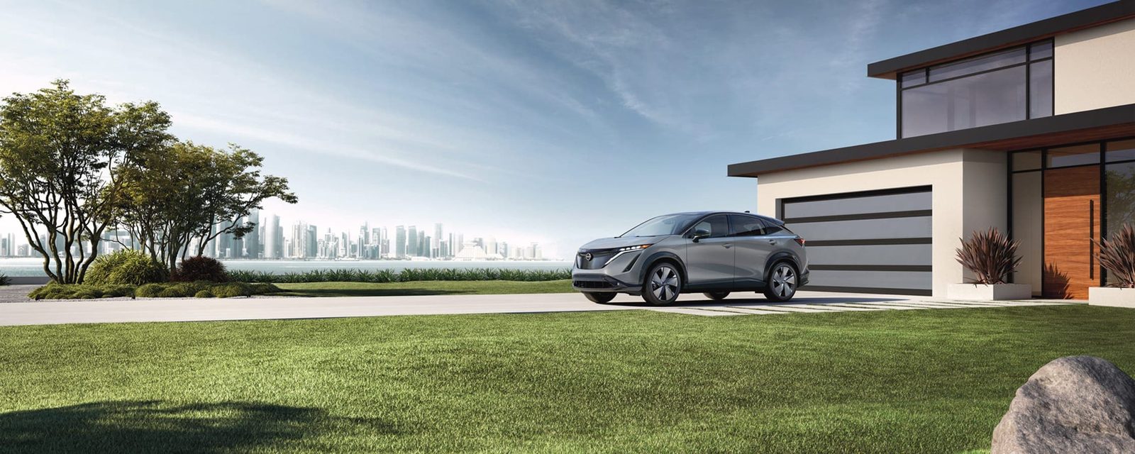 Nissan Dongfeng Nissan Ariya China 2026 — экстерьер, side parked, рынок China / global visual reference