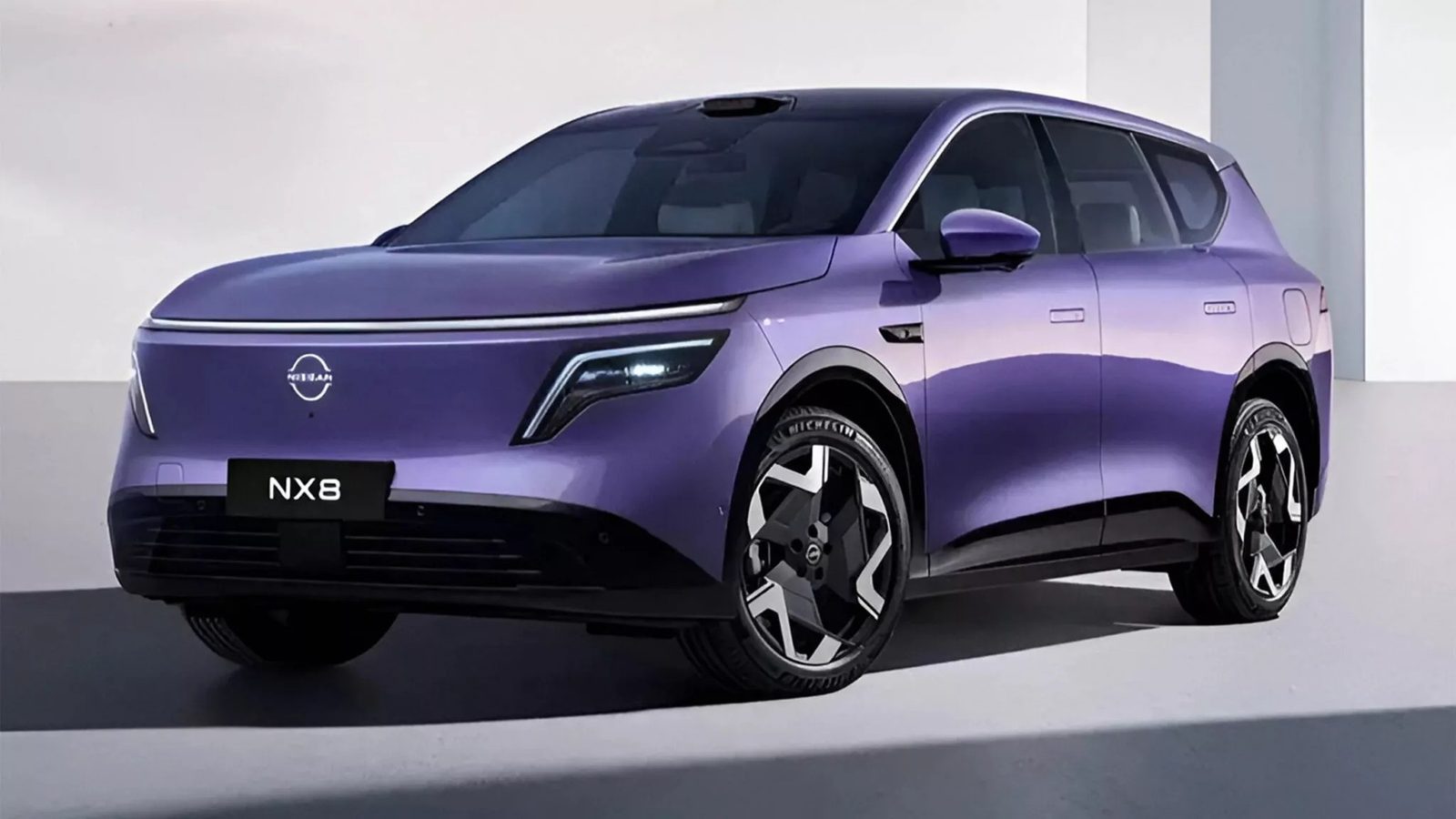 Nissan China Dongfeng Nissan NX8 EV 2026 — главное фото модели, экстерьер, вид спереди 3/4, рынок internal_mvp