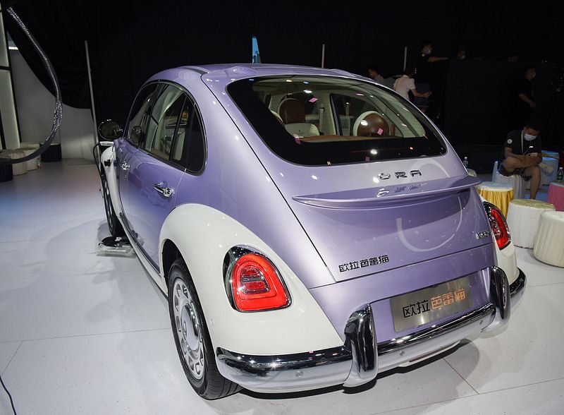 Ora Ballet Cat 2023 — экстерьер, вид сзади 3/4