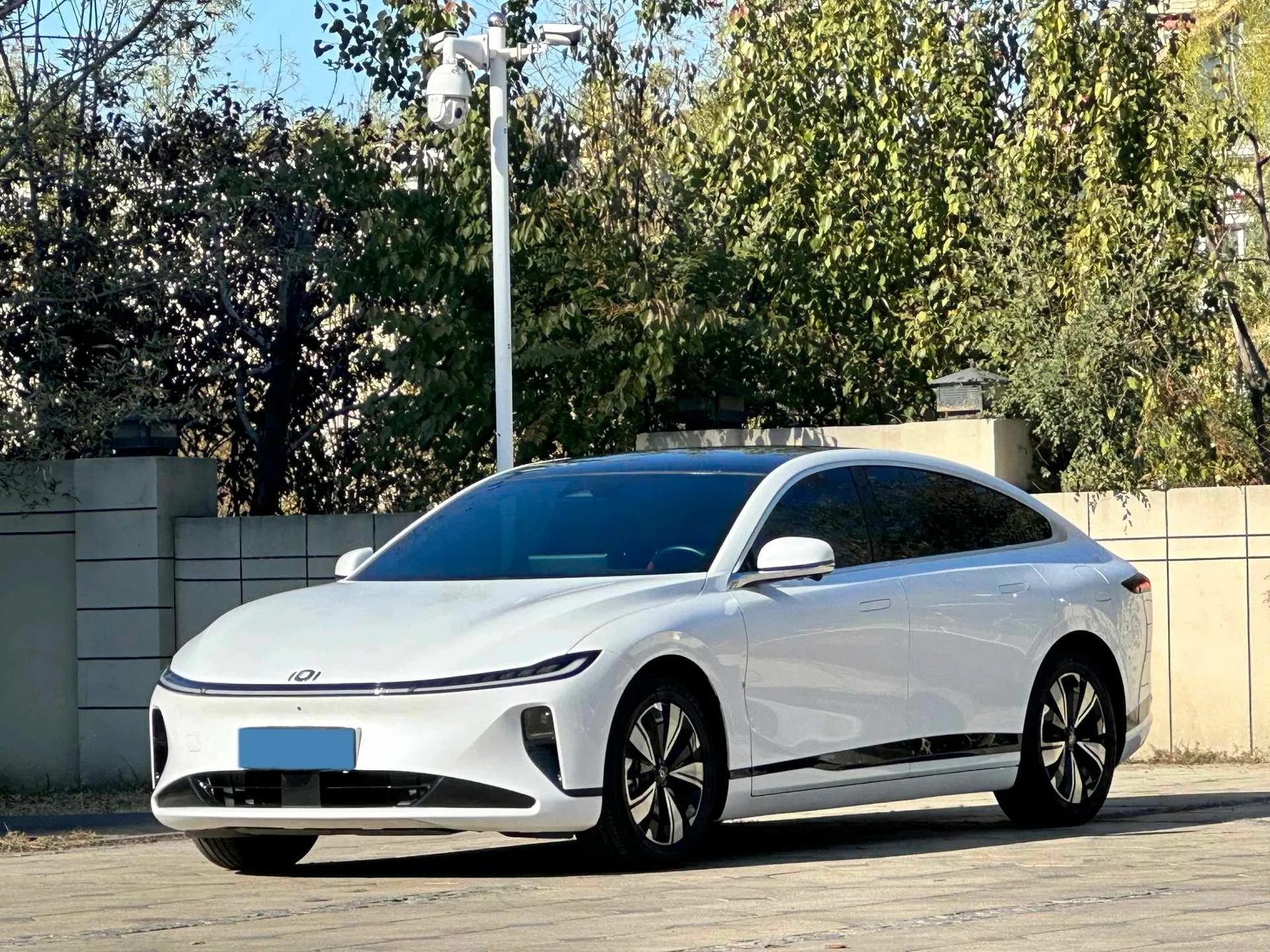 Qiyuan A07 EREV 2025 — экстерьер, вид спереди 3/4, рынок internal_mvp