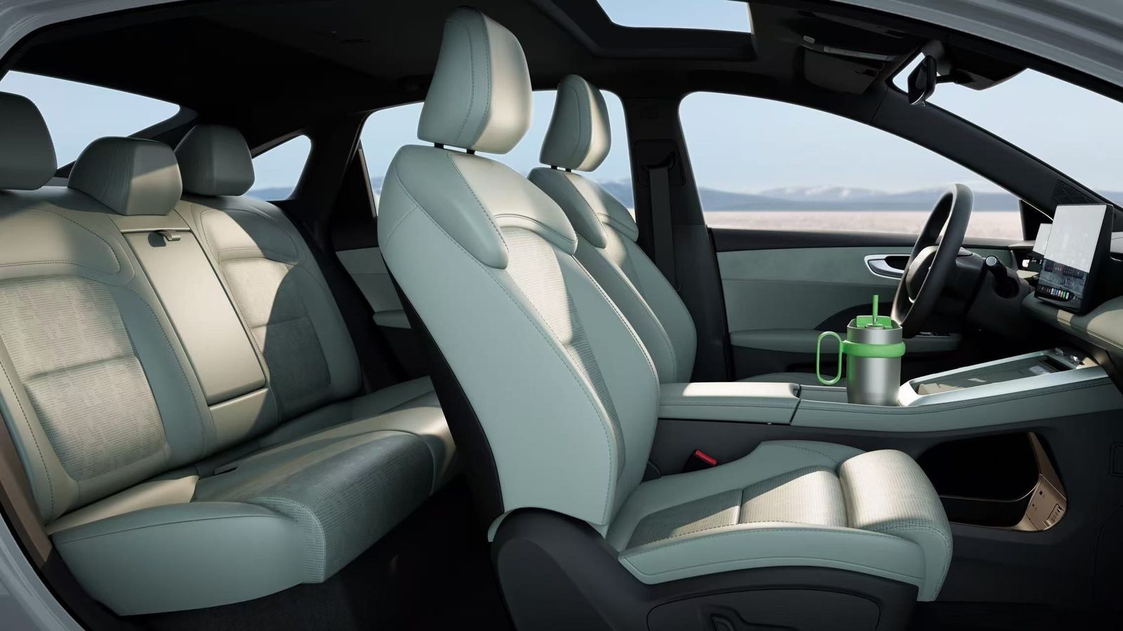 Roewe D6 EV 2026 — интерьер, второй ряд сидений, рынок internal_mvp