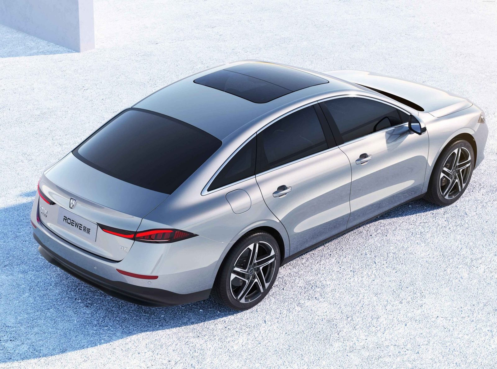 Roewe D7 DMH 2025 — экстерьер, вид сбоку, рынок internal_mvp