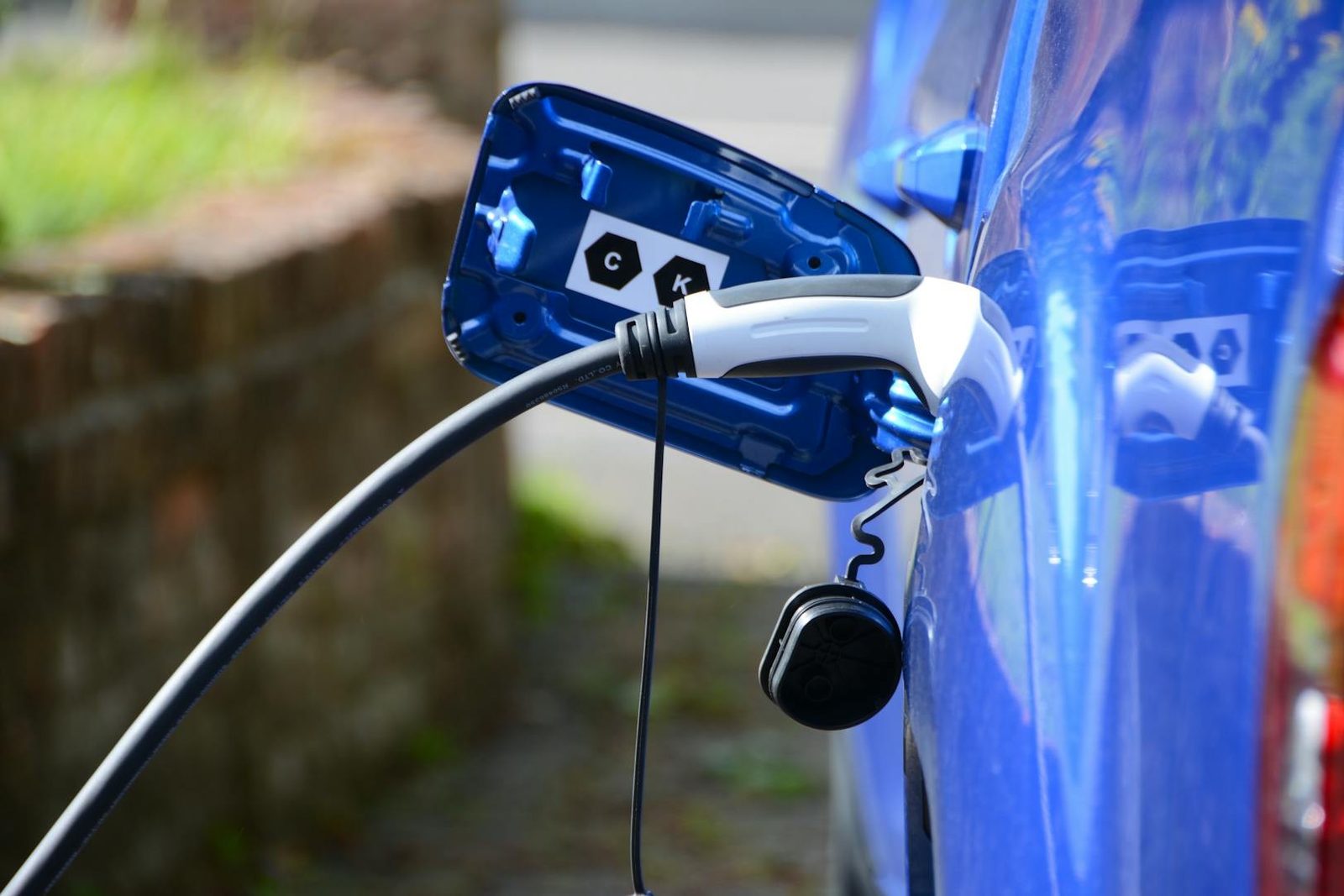 SAIC Maxus Pickup T90 EV / LDV eT60 2023 — экстерьер, charge port, рынок China