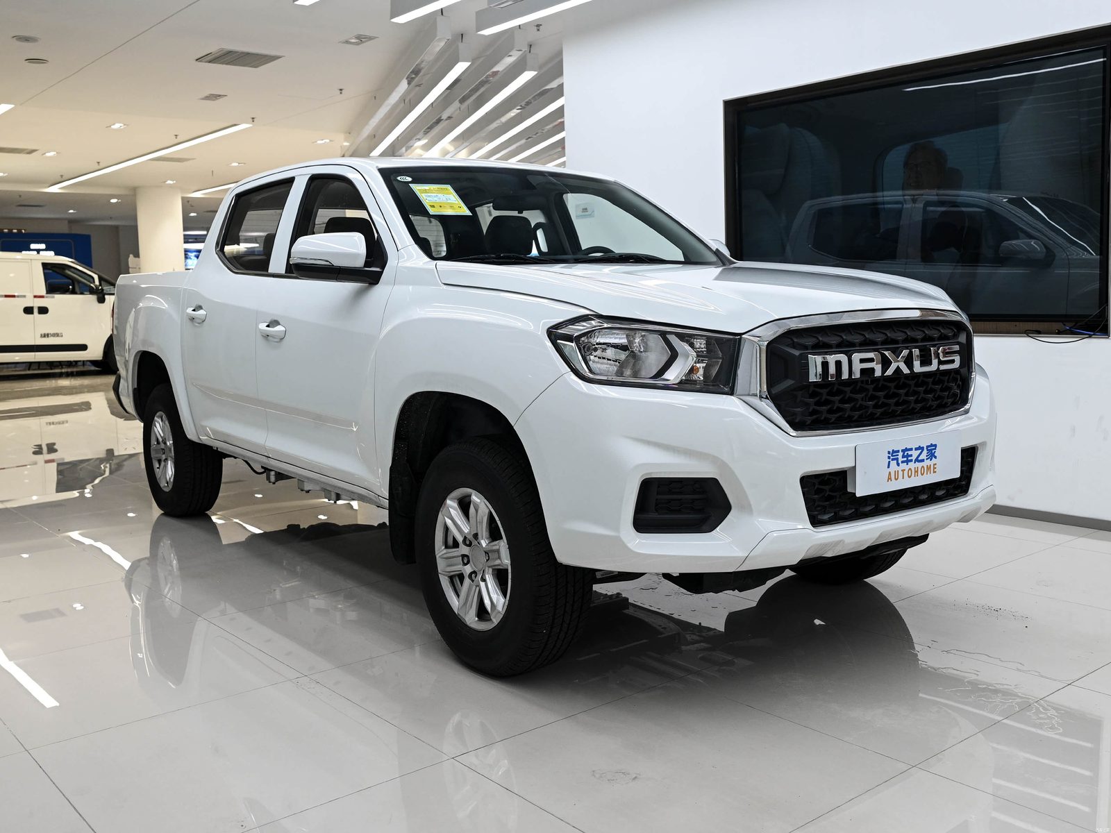 SAIC Maxus Pickup China Xingji EV / Interstellar EV 2023 — экстерьер, вид спереди 3/4, рынок China