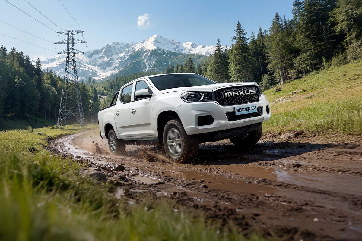 SAIC Maxus Pickup China Xingji EV / Interstellar EV 2026 — экстерьер, offroad front 3q, рынок China