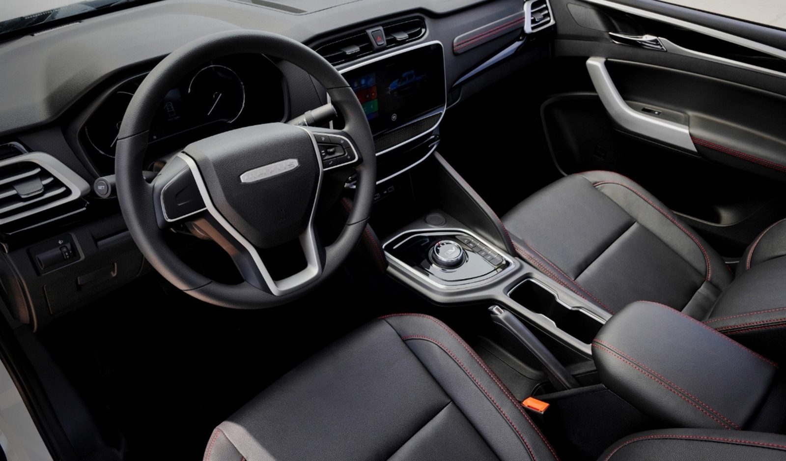 SAIC Maxus Pickup China Xingji EV / Interstellar EV 2026 — интерьер, front cabin, рынок Global