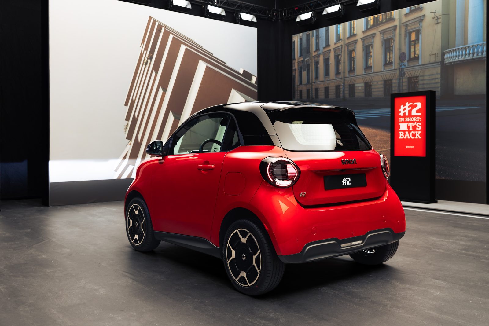 Smart #2 2026 — экстерьер, вид сзади 3/4, рынок Europe / global production launch