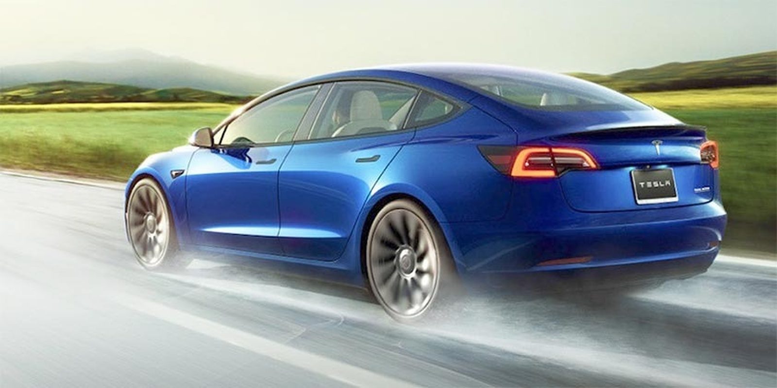 Tesla Model 3 China 1 gen 2020 — экстерьер, вид сзади 3/4, рынок internal_mvp