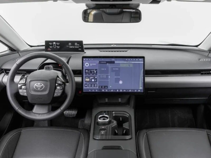 Toyota bZ5 China 2025 — интерьер, передняя панель, рынок internal_mvp