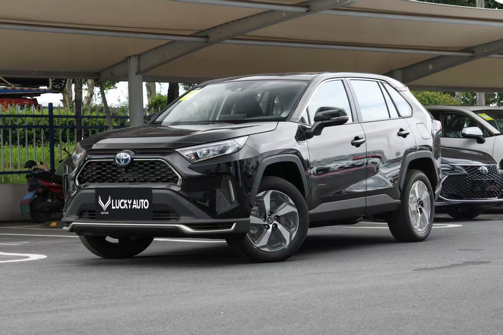Toyota RAV4 Rongfang / Wildlander PHEV China 2021 — экстерьер, вид спереди 3/4, рынок internal_mvp