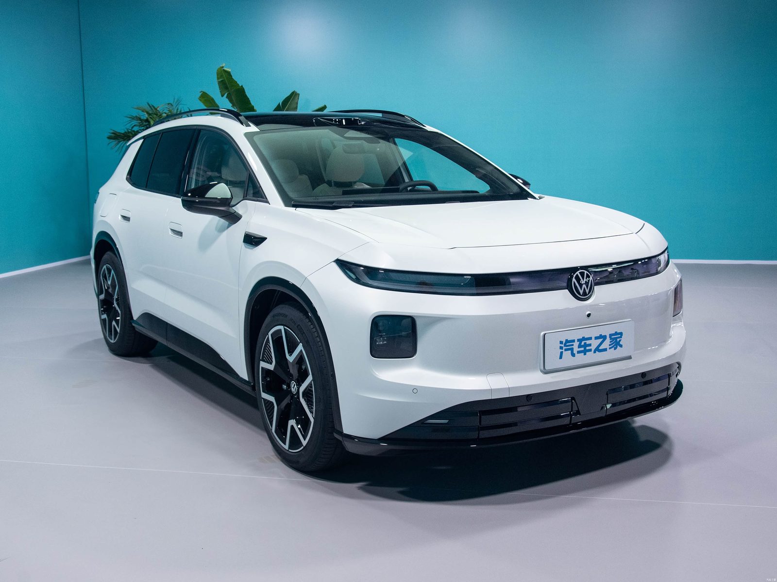 Volkswagen ID. AURA T6 2026 — экстерьер, front 3q alt, рынок china_reference