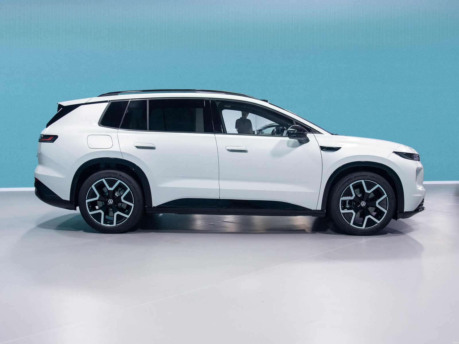 Volkswagen ID. AURA T6 2026 — экстерьер, side alt, рынок china_reference