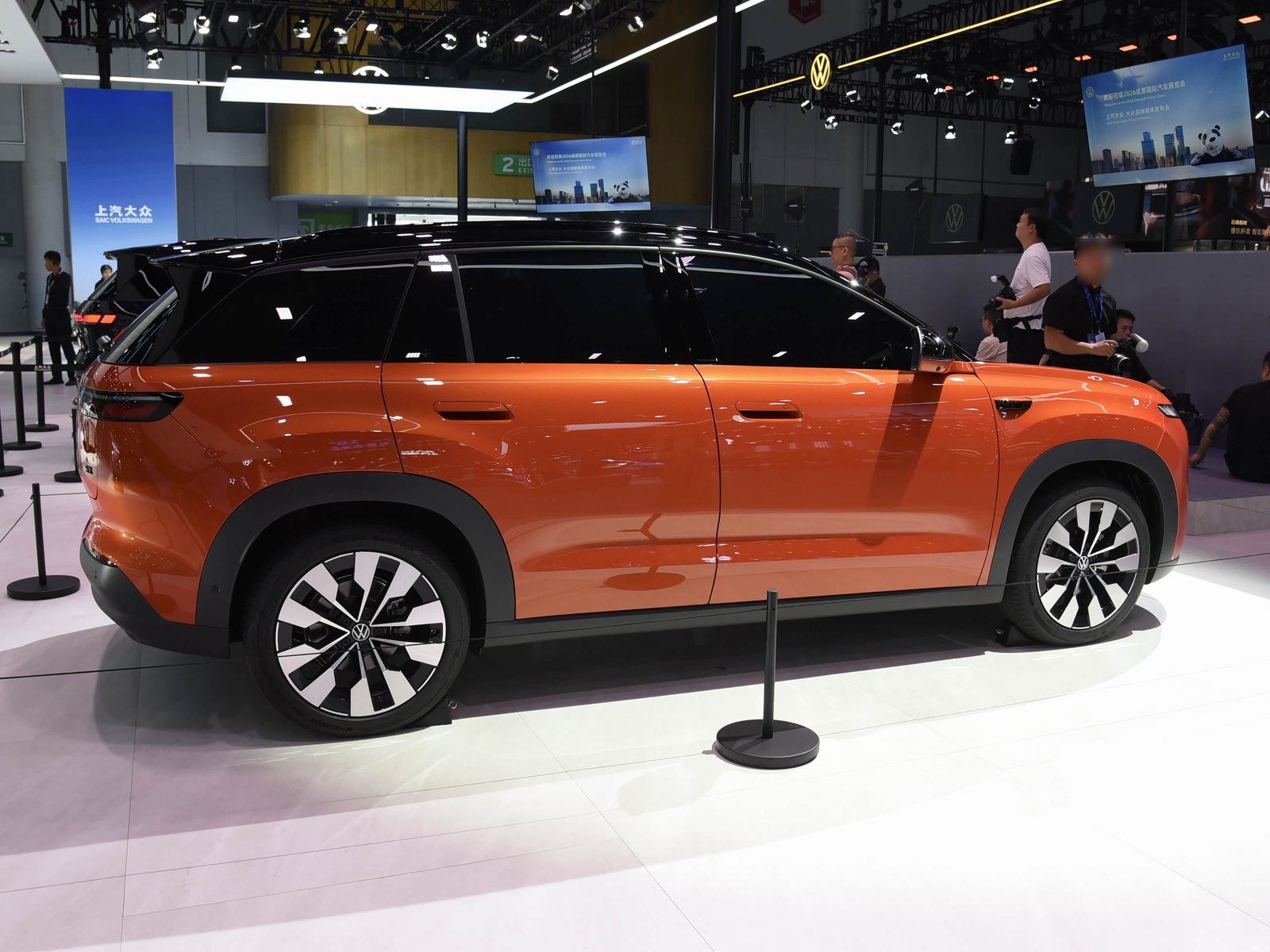 Volkswagen ID.ERA 5X 2026 — экстерьер, side alt, рынок china_reference