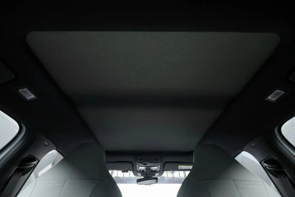 Volkswagen ID.UNYX 07 2026 — интерьер, detail, рынок internal_mvp