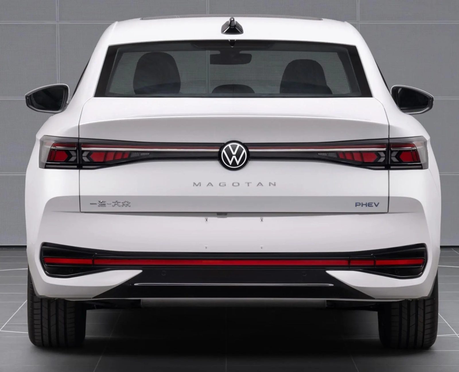 Volkswagen Magotan PHEV China 2026 — экстерьер, вид сзади