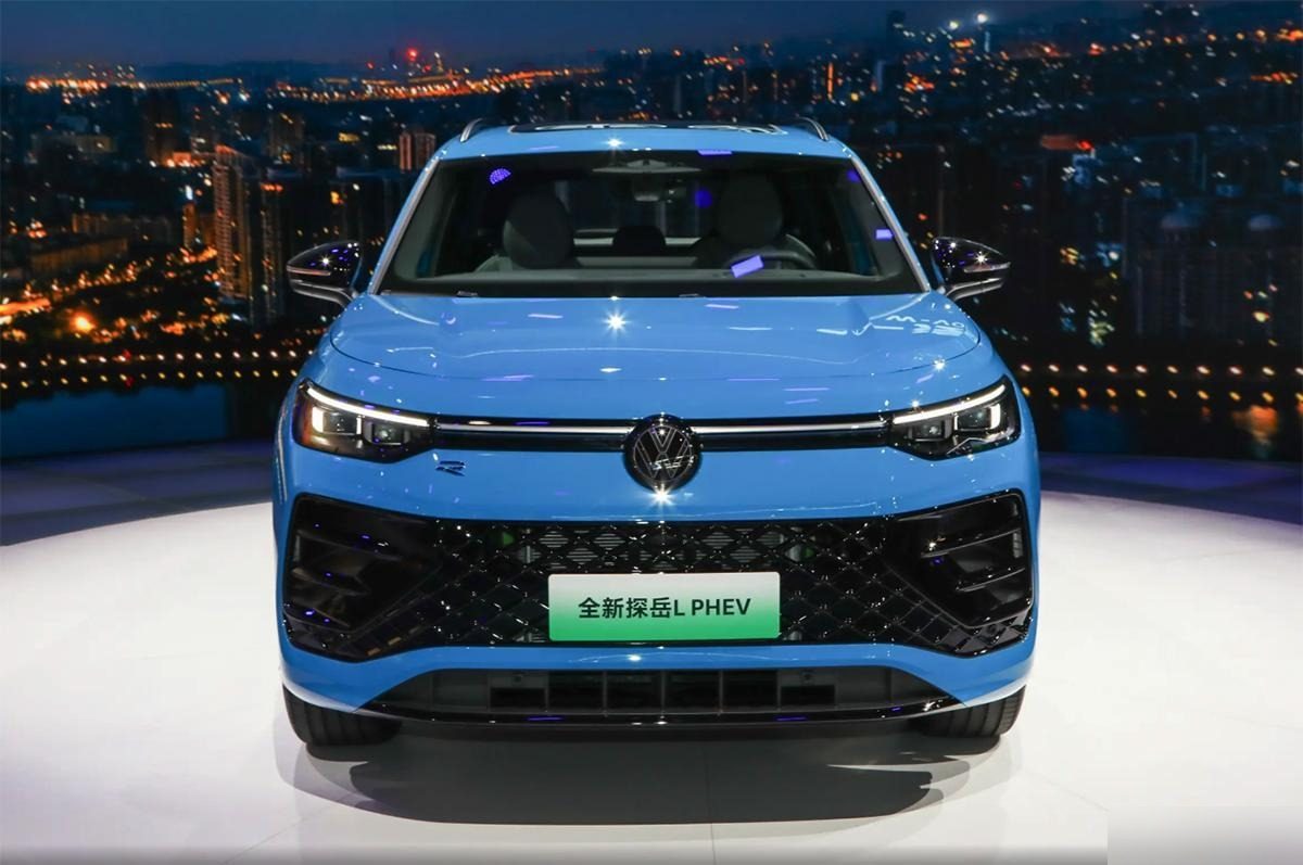 Volkswagen Tayron L PHEV China 2026 — экстерьер, вид спереди, рынок China / Tayron L PHEV pre-sale and current Tayron L family reference