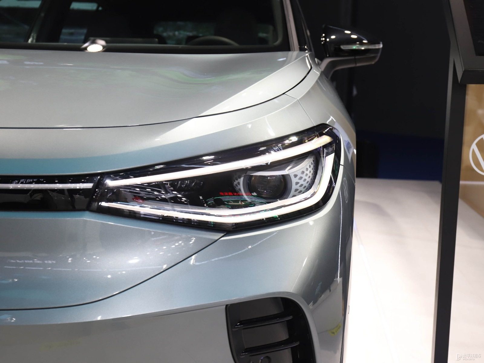 Volkswagen ID.4 CROZZ China 2026 — экстерьер, headlight detail