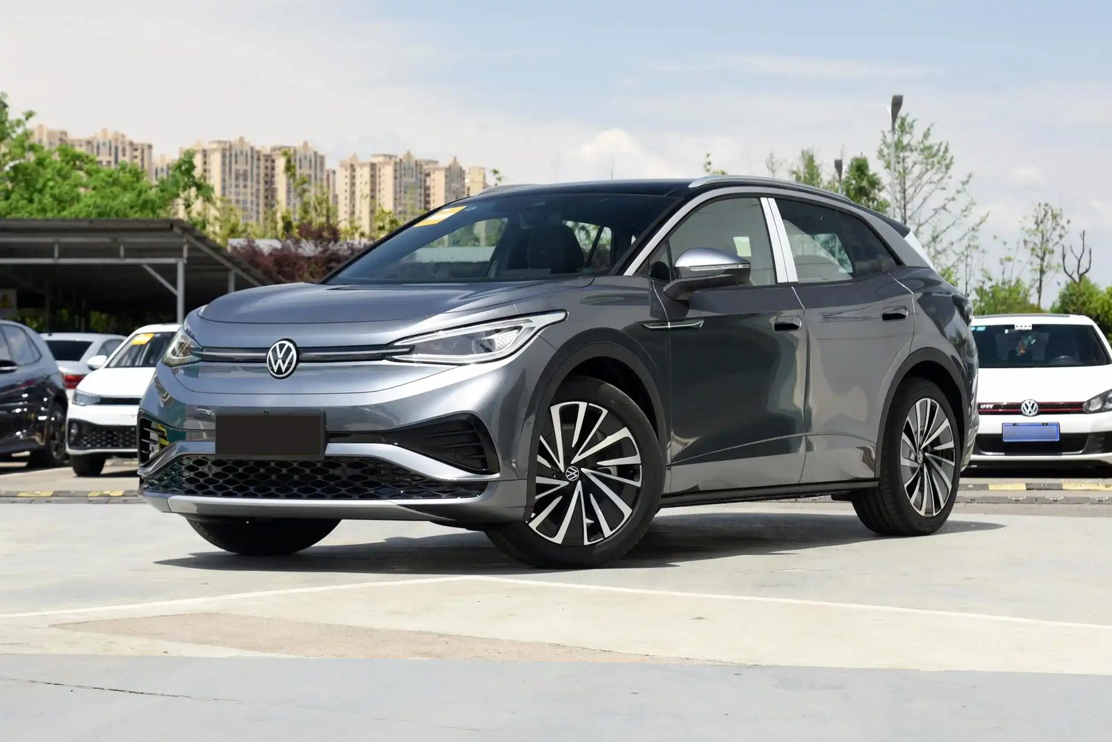 Volkswagen ID.4 X China 2025 — экстерьер, front 3q road