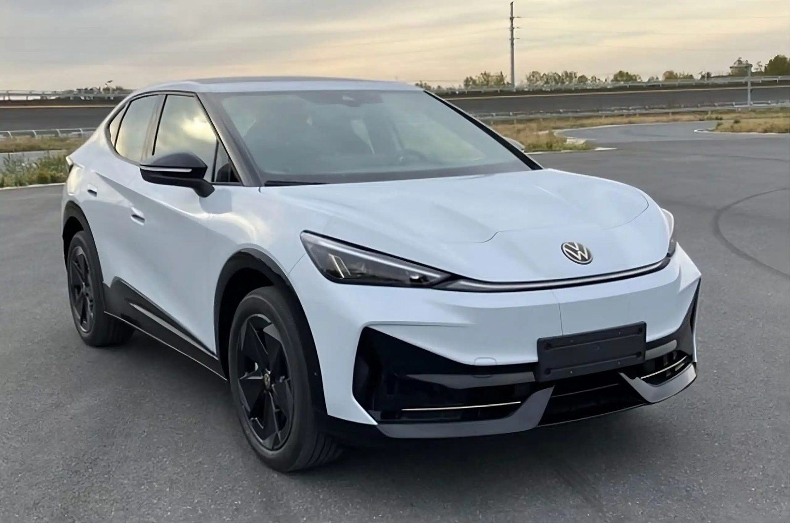 Volkswagen ID.UNYX China 2024 — экстерьер, вид сбоку, рынок internal_mvp