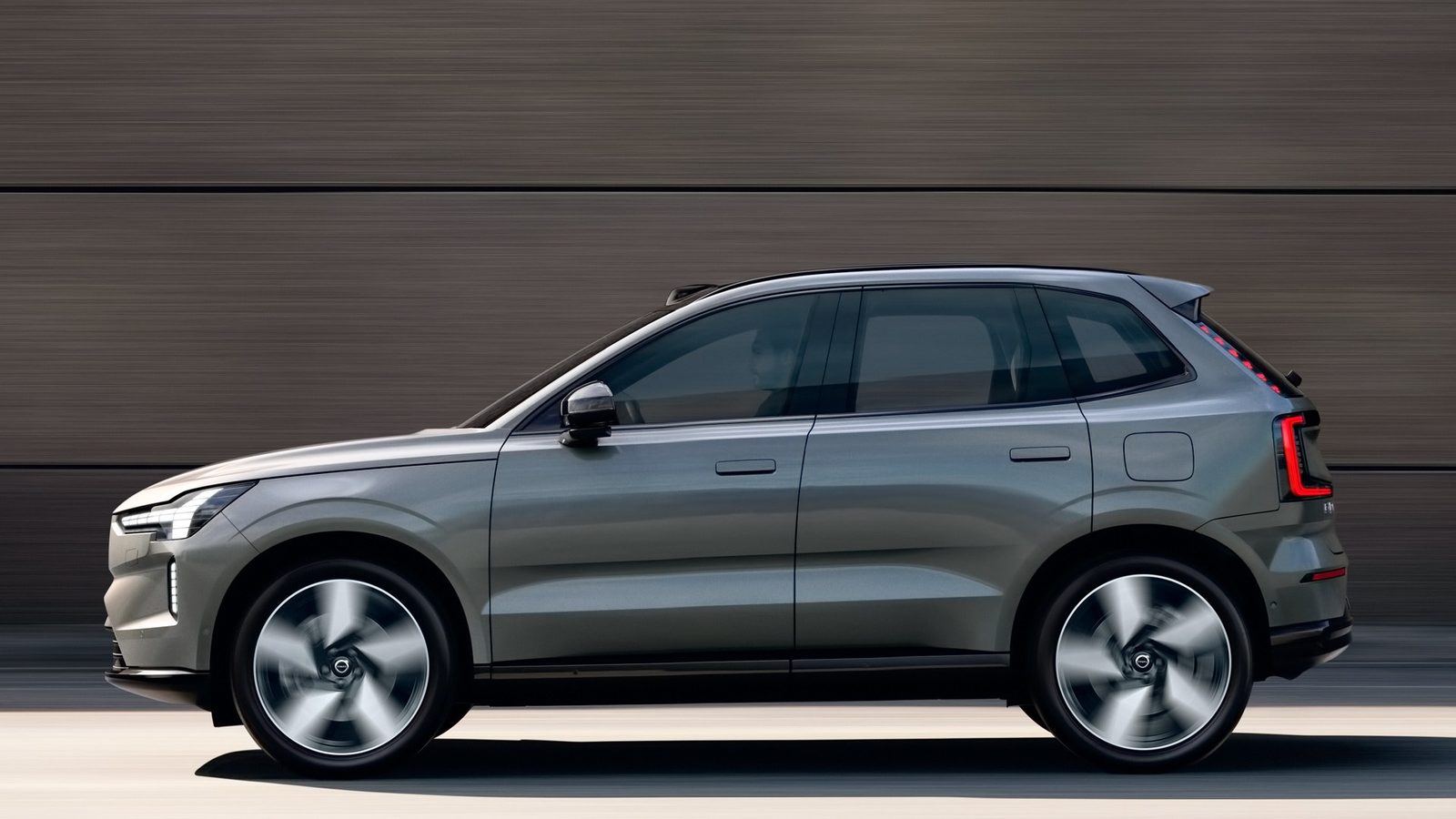 Volvo EX30 China 2024 — экстерьер, вид сбоку, рынок internal_mvp