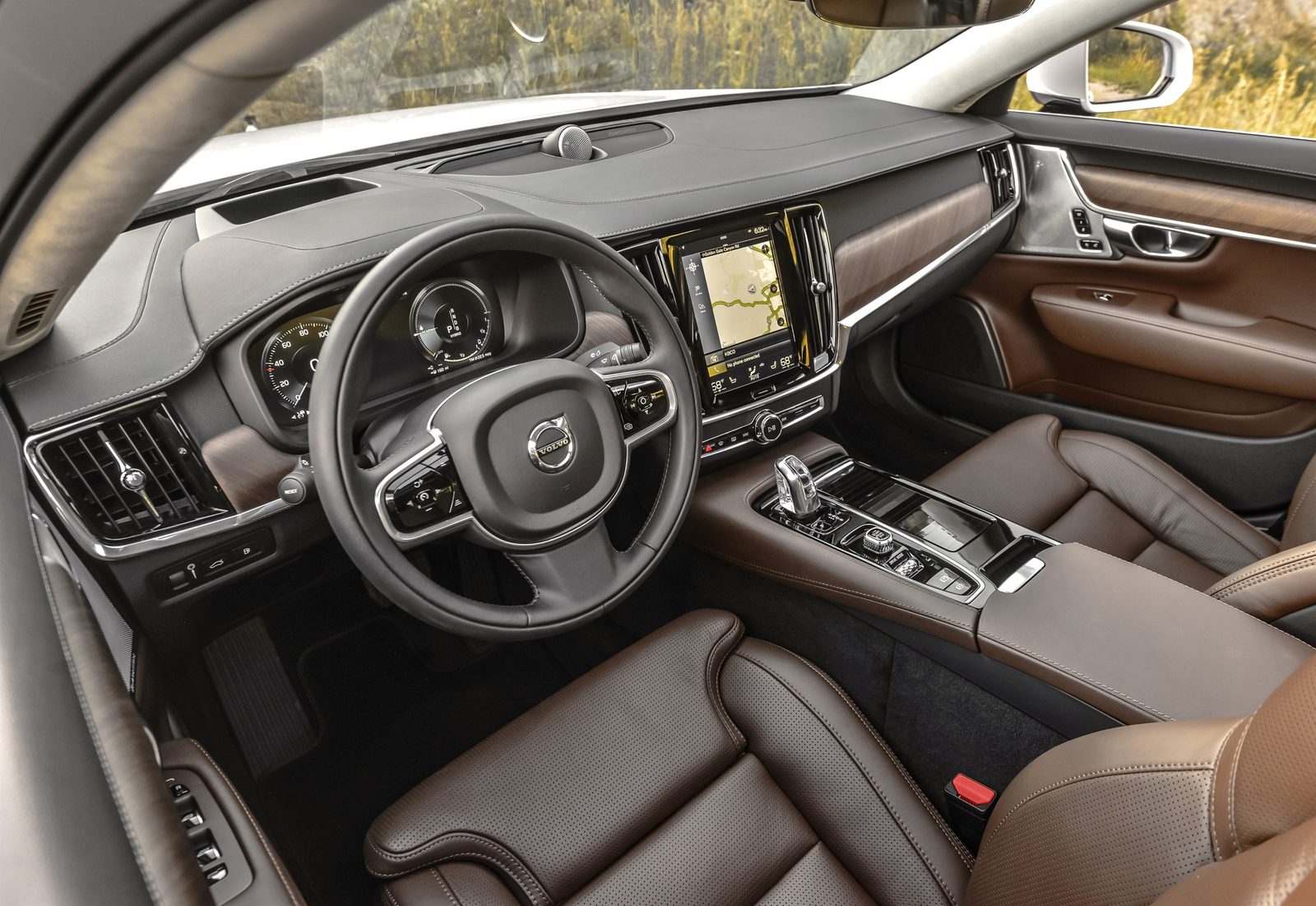 Volvo S90 T8 China 2026 — главное фото модели, интерьер, передняя панель, рынок internal_mvp