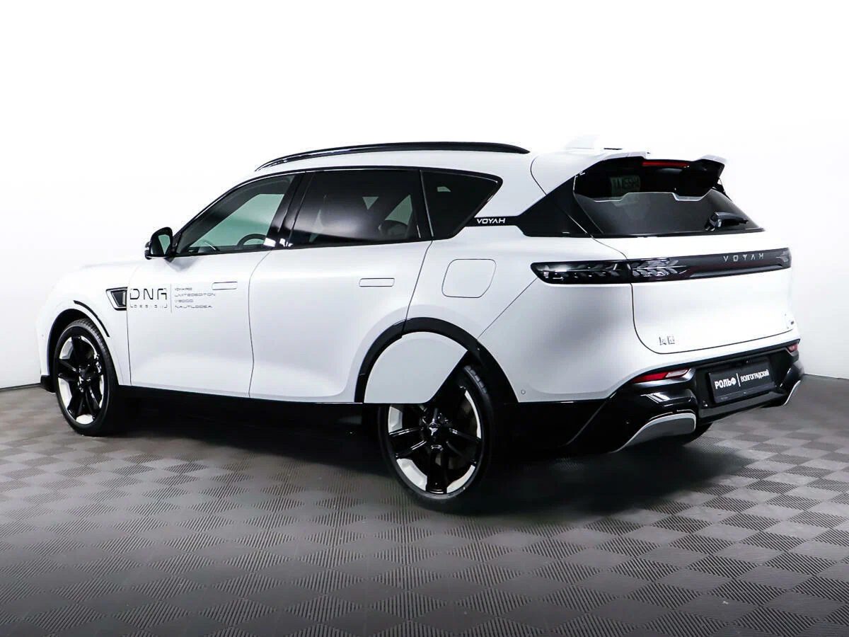 Voyah Free DNA EREV 2022 — экстерьер, rear 3q white, рынок China