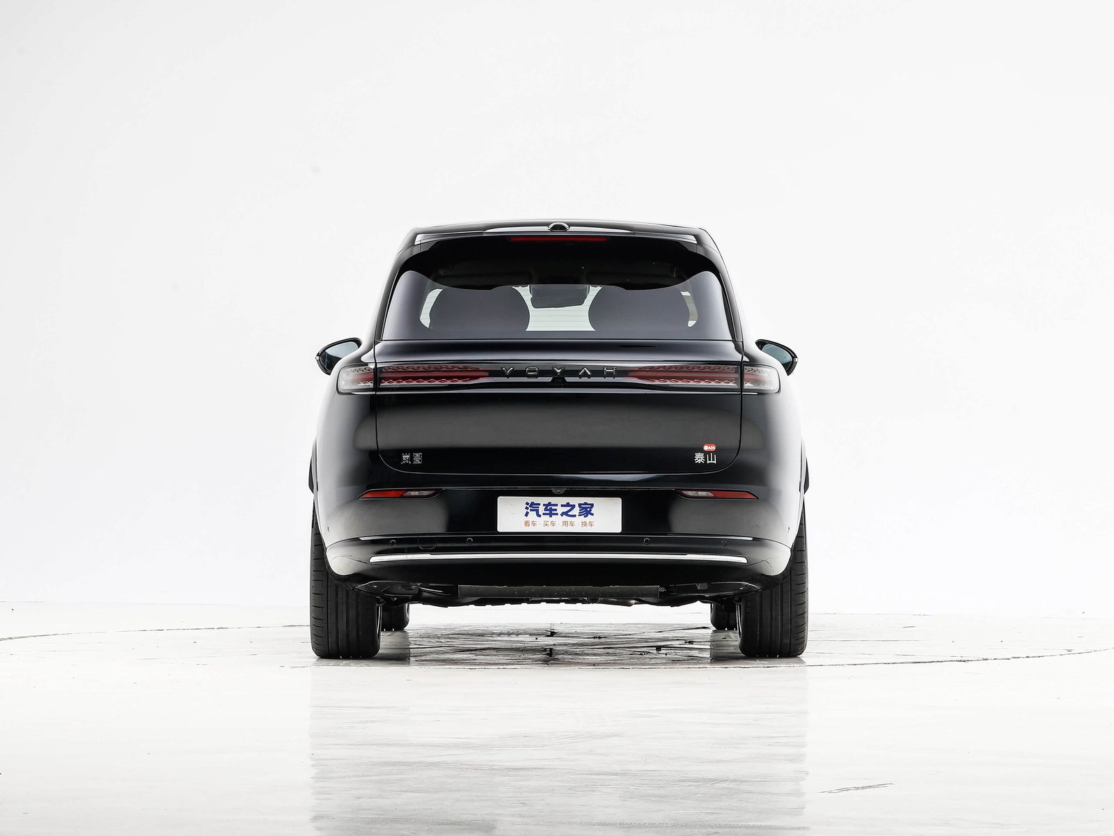 Voyah Taishan PHEV 2026 — экстерьер, front 3q alt, рынок china_reference