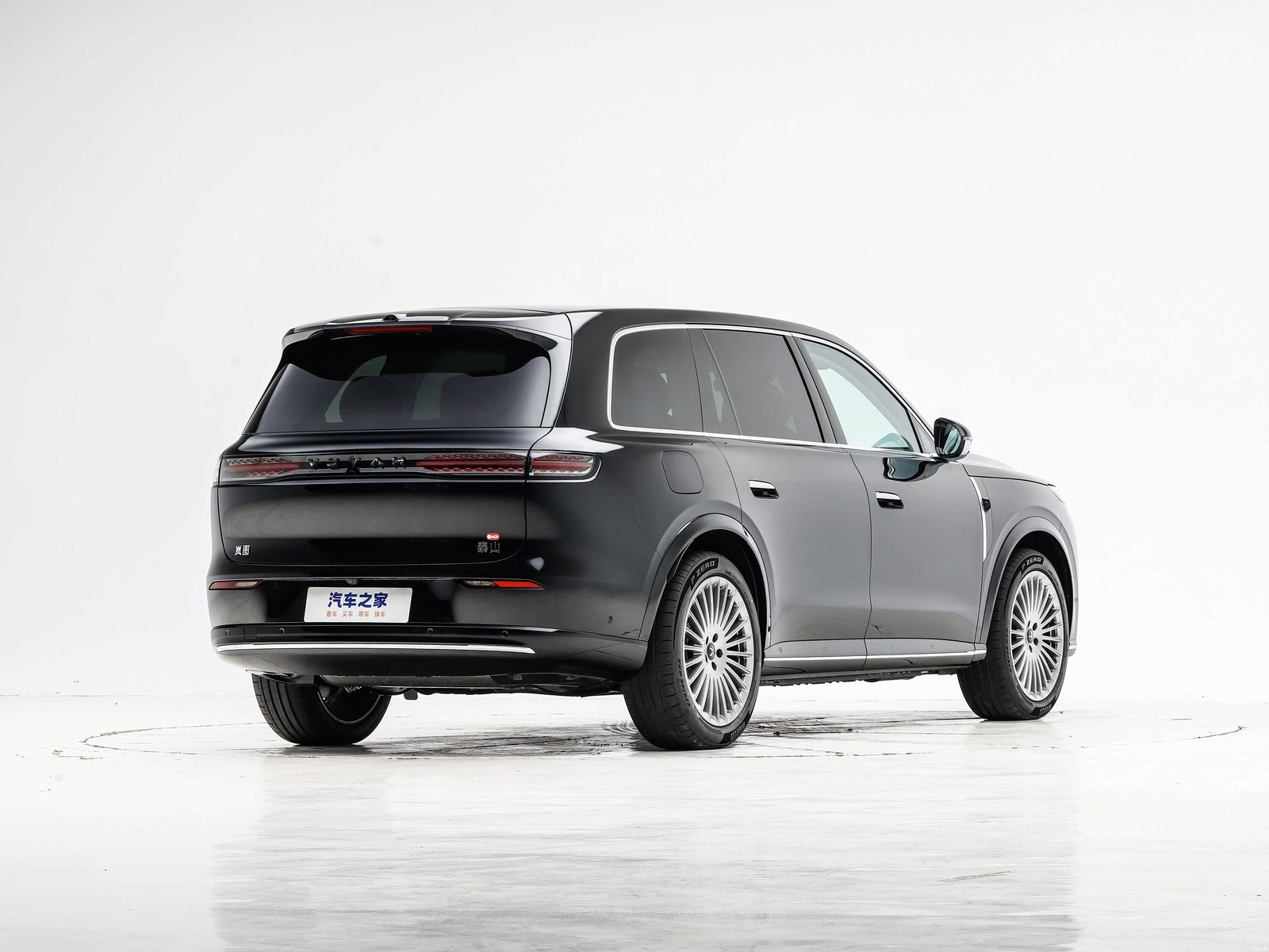 Voyah Taishan PHEV 2026 — экстерьер, side alt, рынок china_reference