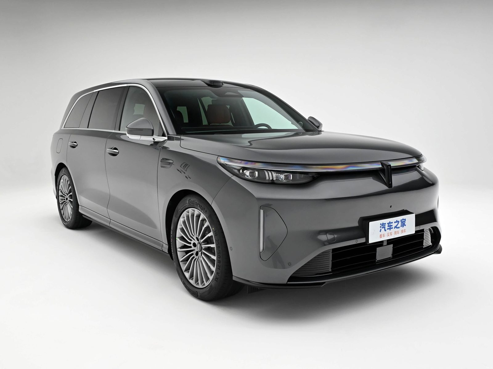 Wey V9X PHEV 2026 — экстерьер, вид спереди 3/4, рынок China