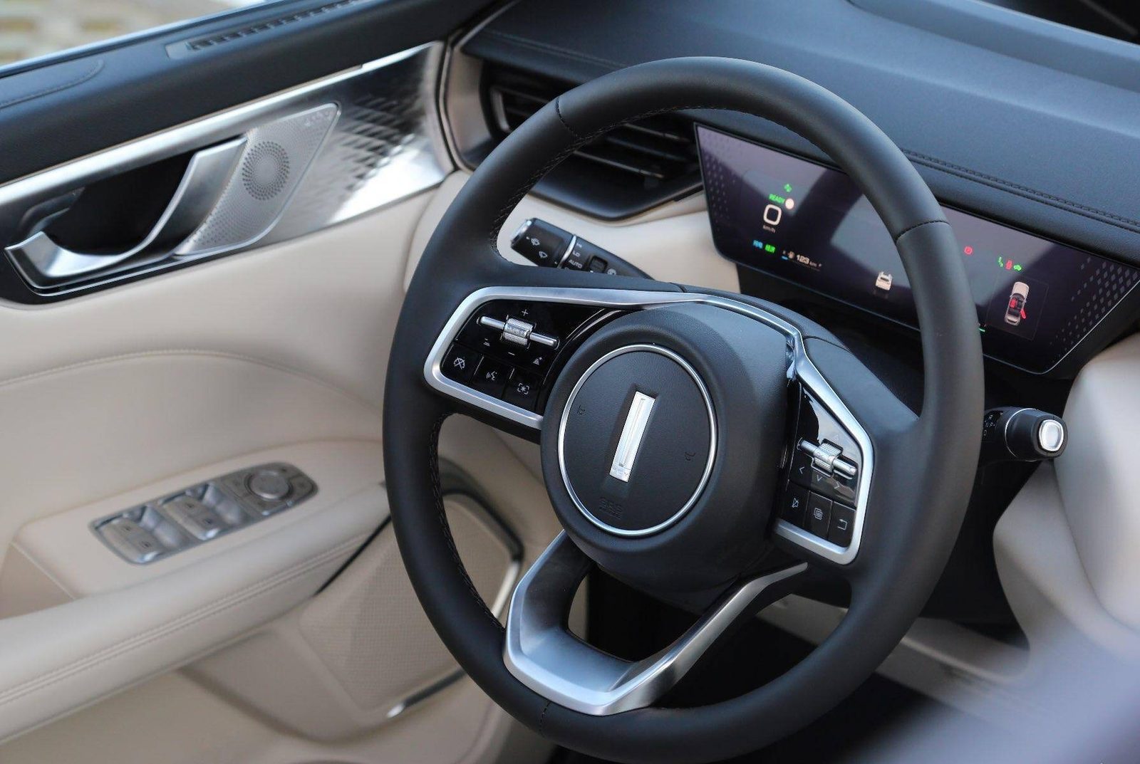 Wey Mocha / Coffee 01 2022 — интерьер, steering wheel