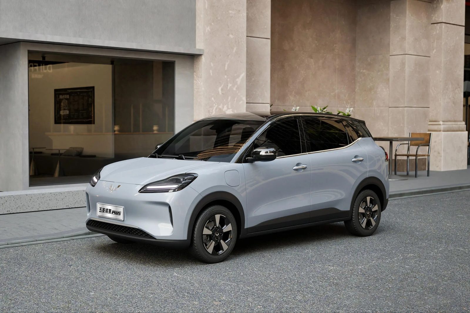 Wuling Bingo Plus / Bingo SUV 2024 — экстерьер, street front 3q, рынок China / import