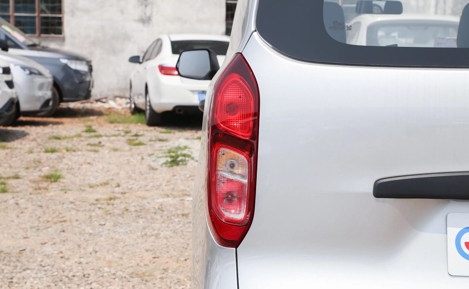 Wuling Hongguang EREV 2025 — экстерьер, rear lamp detail, рынок China / commercial import
