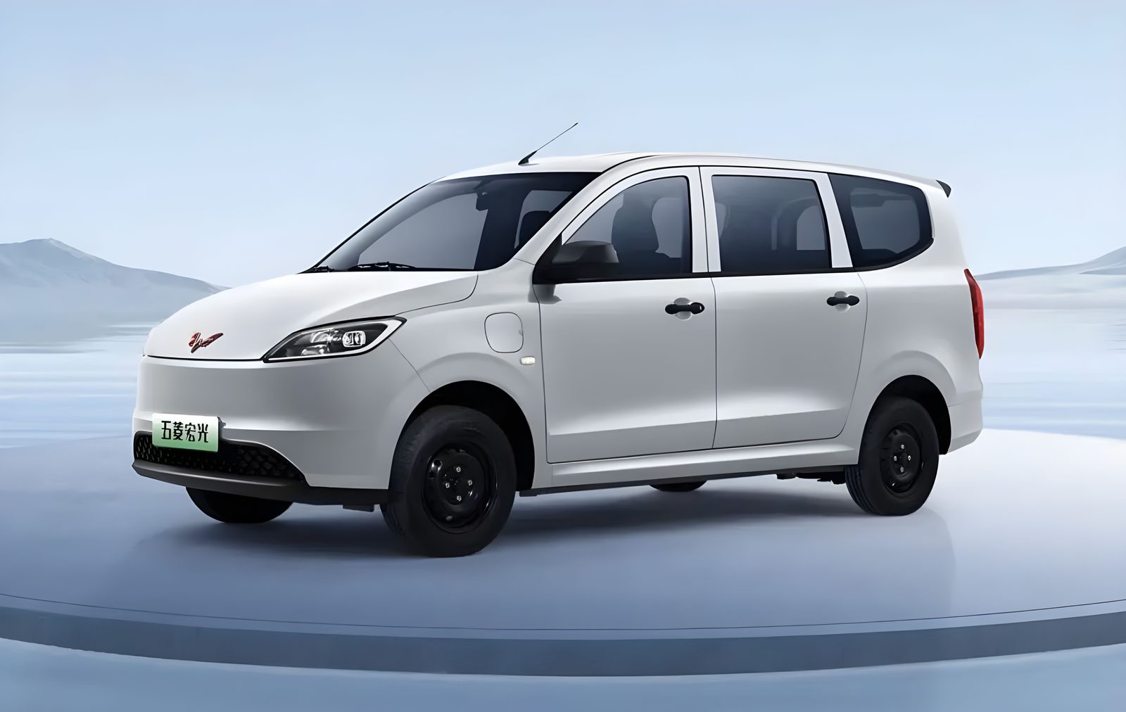Wuling Hongguang EV 2025 — главное фото модели, экстерьер, front 3q icefield, рынок China / commercial import
