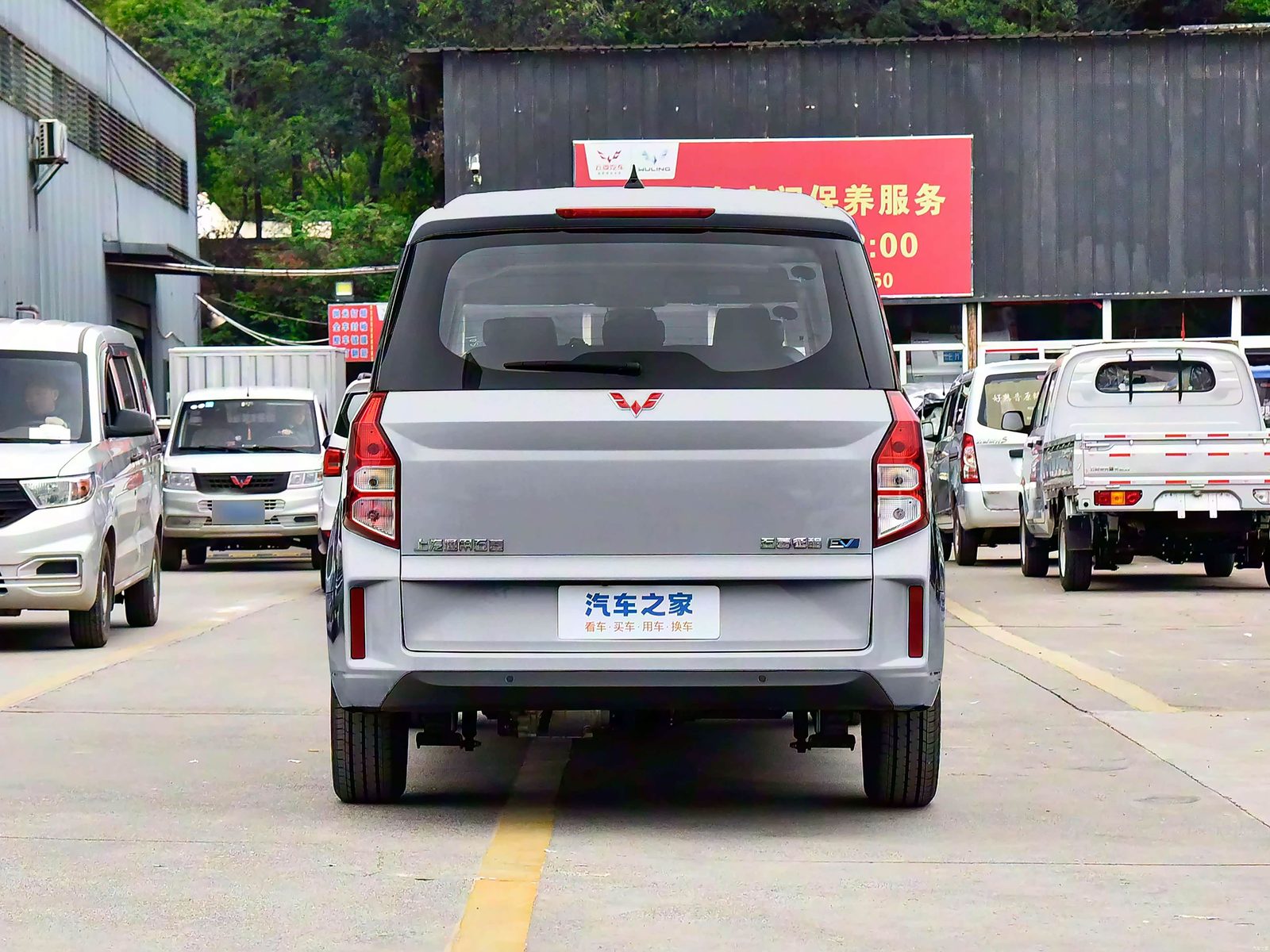Wuling Zhengcheng EV 2023 — экстерьер, вид сзади, рынок China