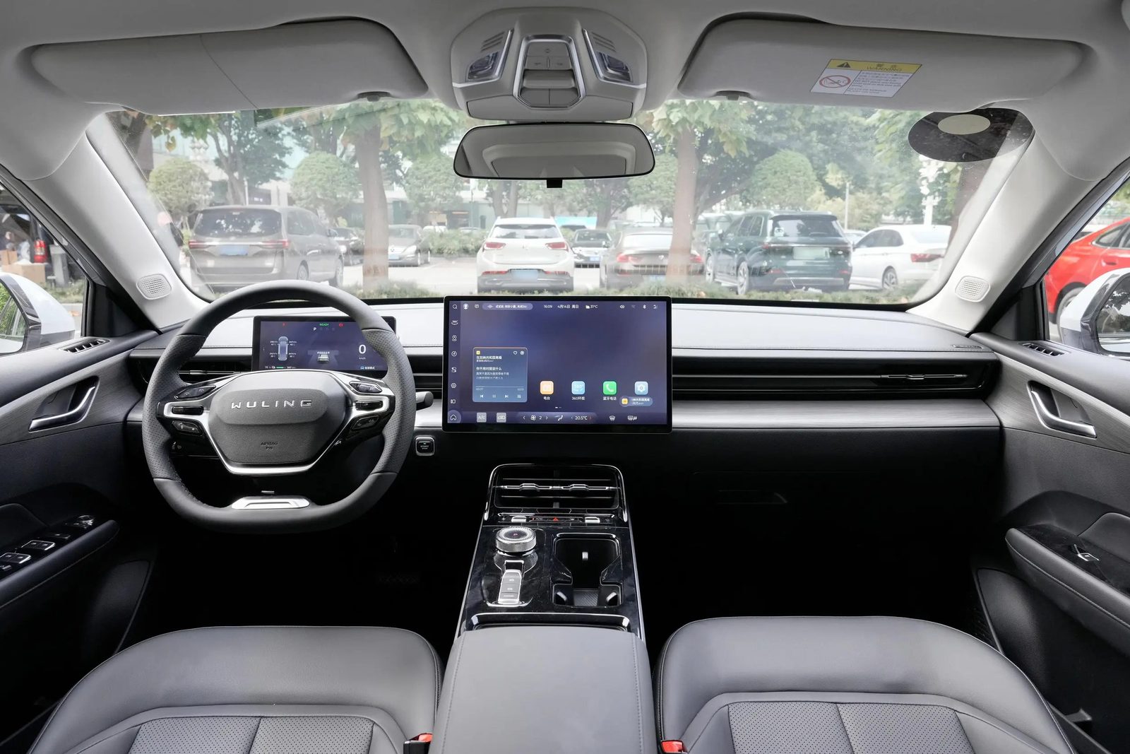 Wuling Zhengcheng EV 2024 — интерьер, второй ряд сидений, рынок internal_mvp
