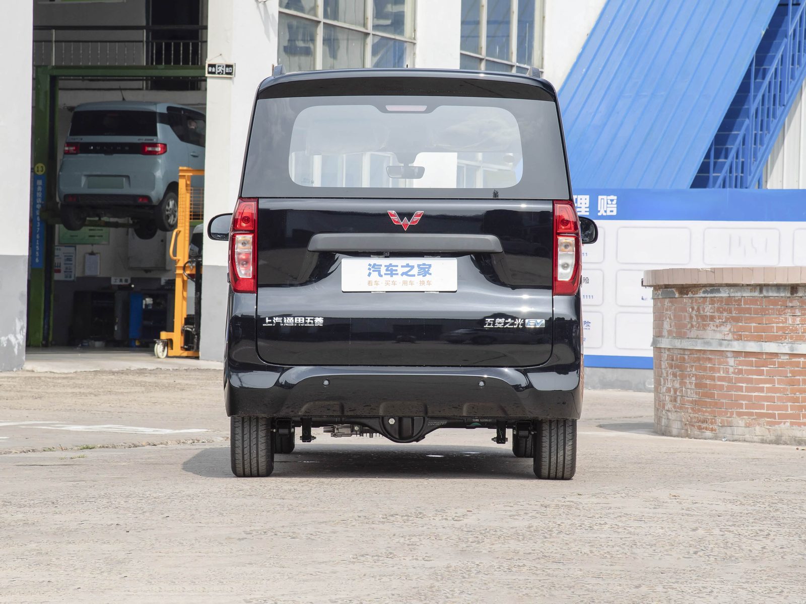 Wuling Zhiguang EV 2025 — экстерьер, вид сзади, рынок China