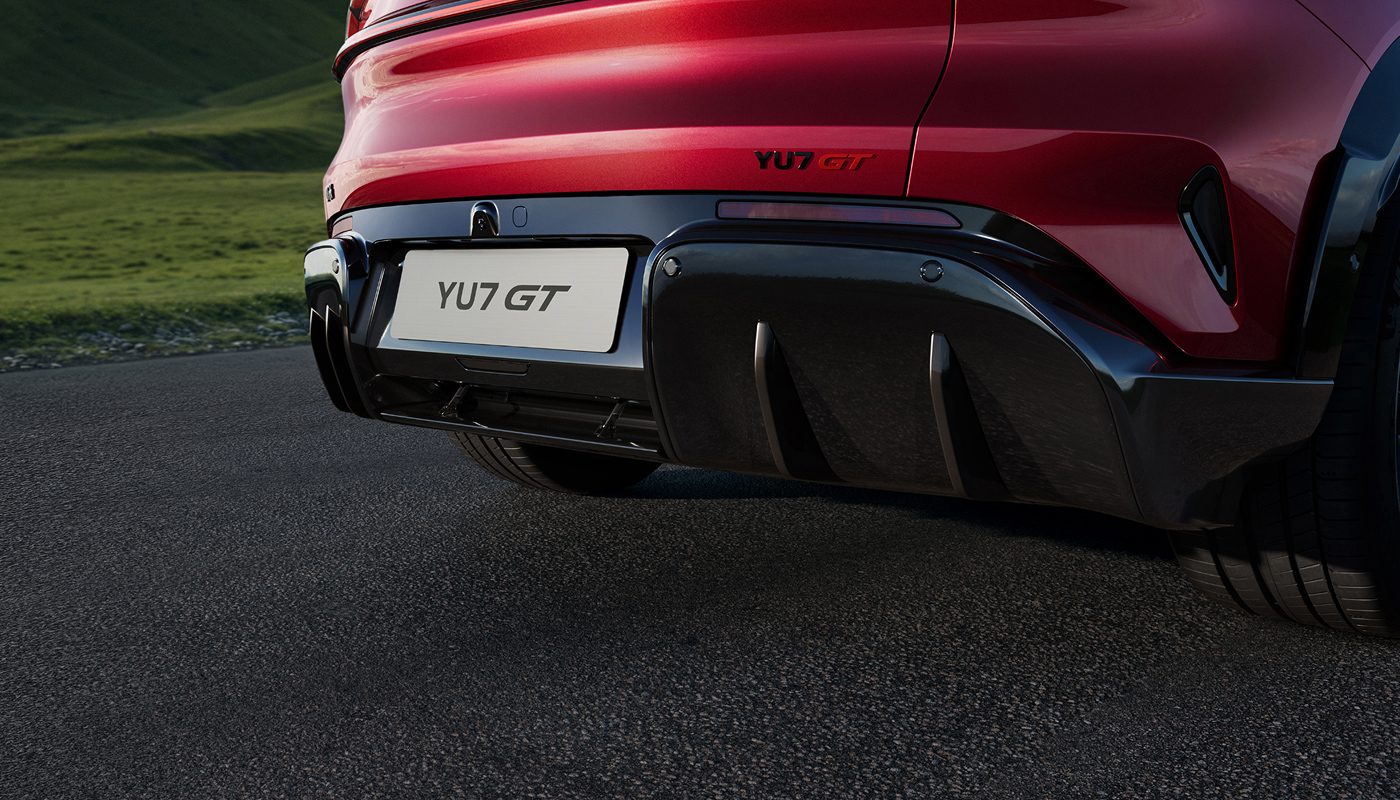 Xiaomi YU7 GT 2026 — экстерьер, rear detail, цвет Red, рынок China