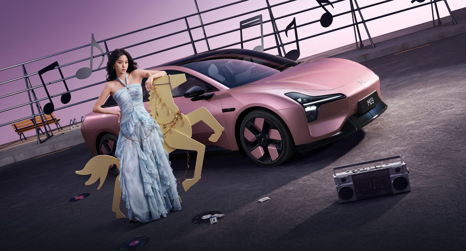 XPeng Mona M03 2024 — экстерьер, front 3q music campaign, рынок China / official