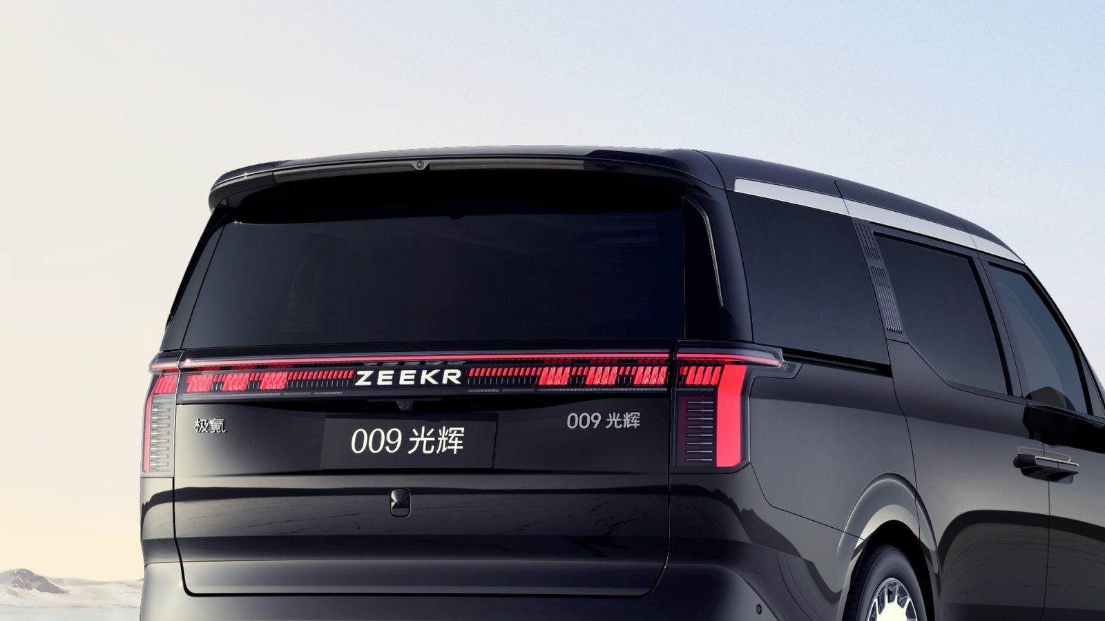 Zeekr 009 Brilliance / Grand 2026 — экстерьер, вид сзади 3/4, рынок Global Zeekr 009 Grand four-seat flagship