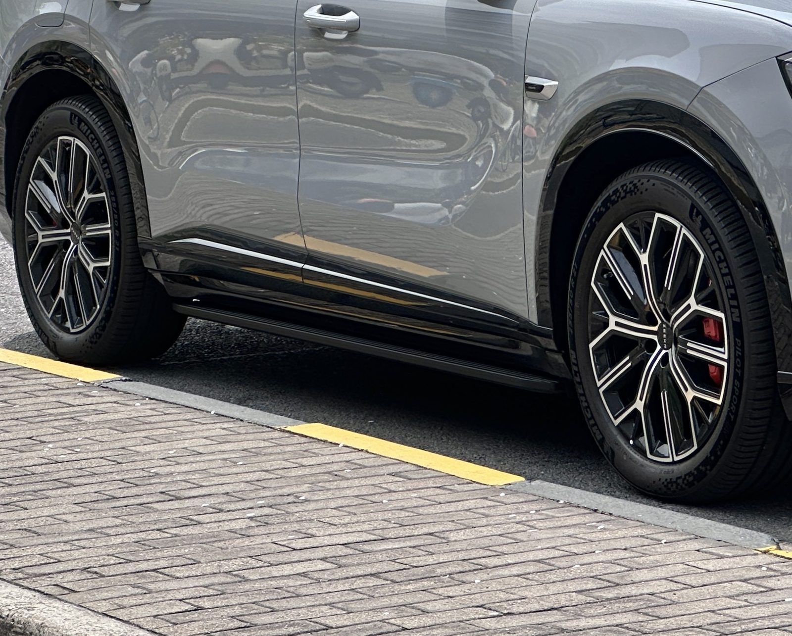 Zeekr 8X 2025 — экстерьер, wheel side detail