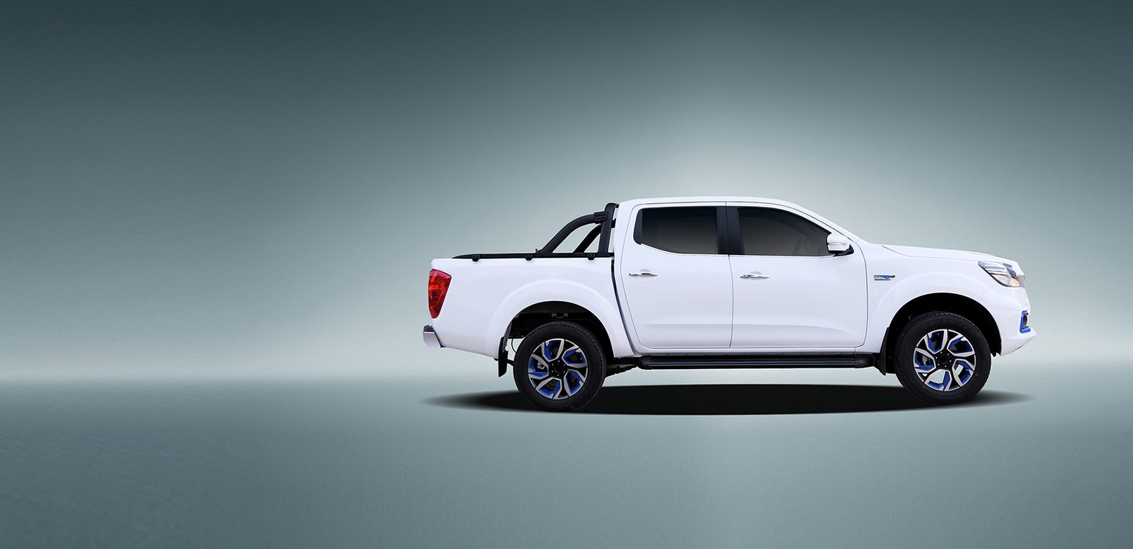 Zhengzhou Nissan Pickup Rich 6EV 2023 — экстерьер, вид сбоку, рынок export