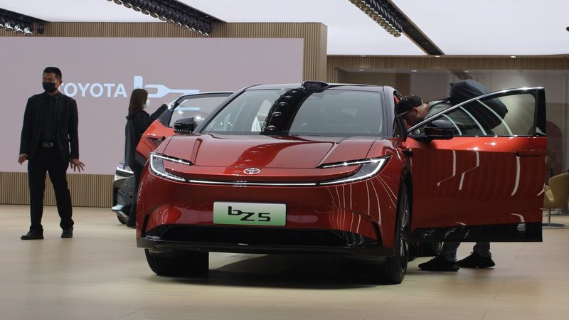 Toyota plans China-made extended-range EVs in 2027 to broaden lineup, report says
