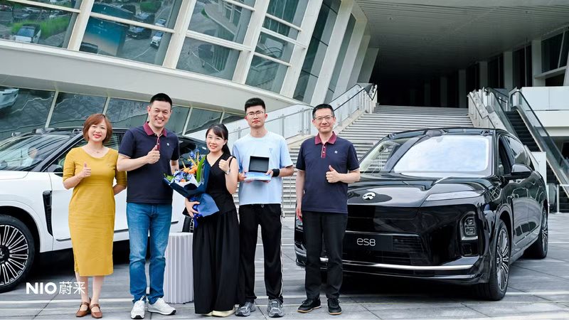 Nio kicks off 5-seat ES8 deliveries as its best-selling SUV eyes broader customer base