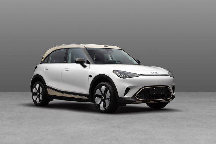 新闻 2小时前 升级 800V 平台 全新一代 smart 精灵 1 号将于 8 月 6 日上市 近日，我们从官方渠道获悉， 全新一代 smart 精灵 1 号将于 8 月 6 日正式上市。目前首批展车已抵达全国 77 城门店。外观方面，全新一代 smart 阿迪同学 7